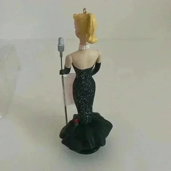 Hallmark Keepsake Ornament Barbie - Picture 11 of 13